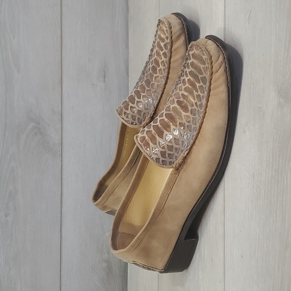 Stuart Weitzman Womens Suede Croc Style Loafer Flats shoes sz 10M - Picture 1 of 14